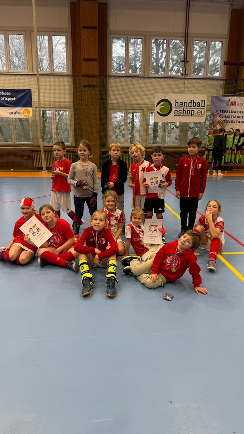 Nedělní turnaj U8,U6 – hala Chodov, 30.11.2025