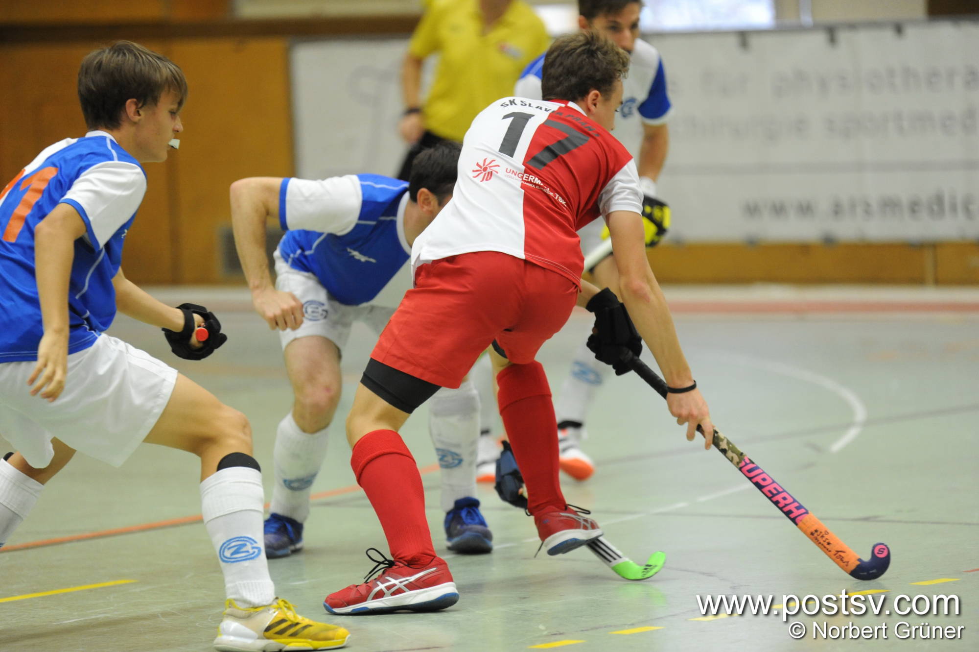 Hala muži „A“, 5.-10. kolo – herní trápení, přesto postup do F4;