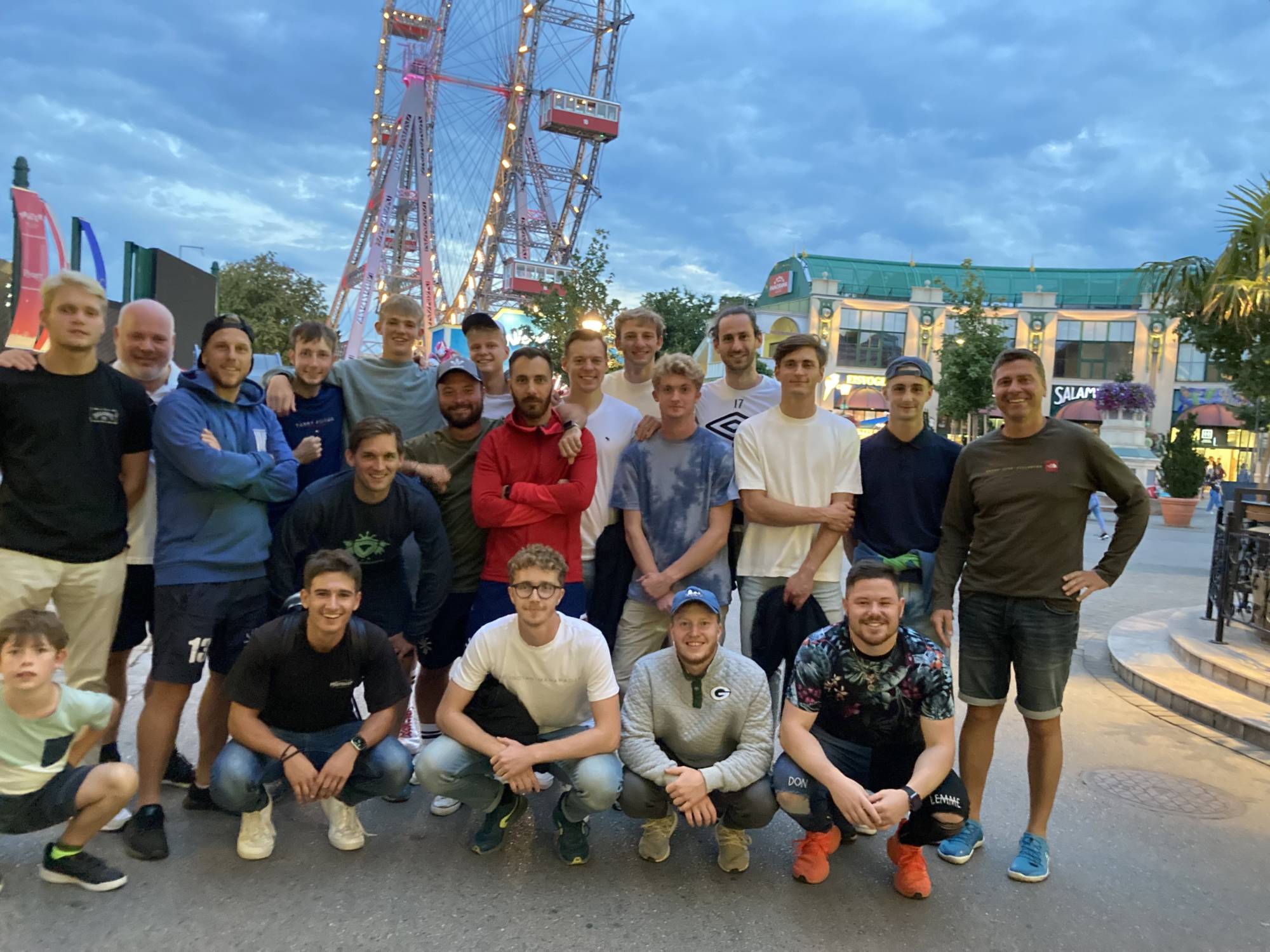 „A“ muži – herní příprava na novou sezónu zahájena – 2 x ve Vídni s HC Wien