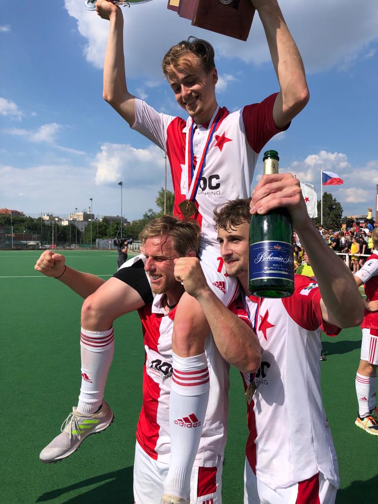 SK SLAVIA PRAHA – MISTR ČR 2021/22